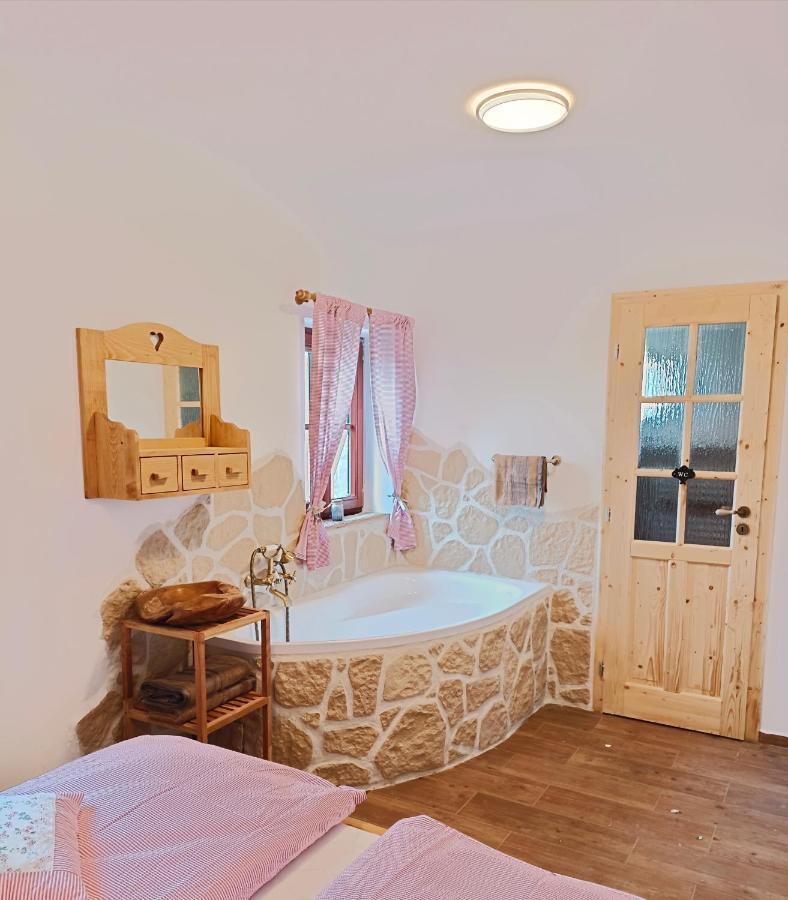 Chalet D' Amour Kamenný Újezd エクステリア 写真