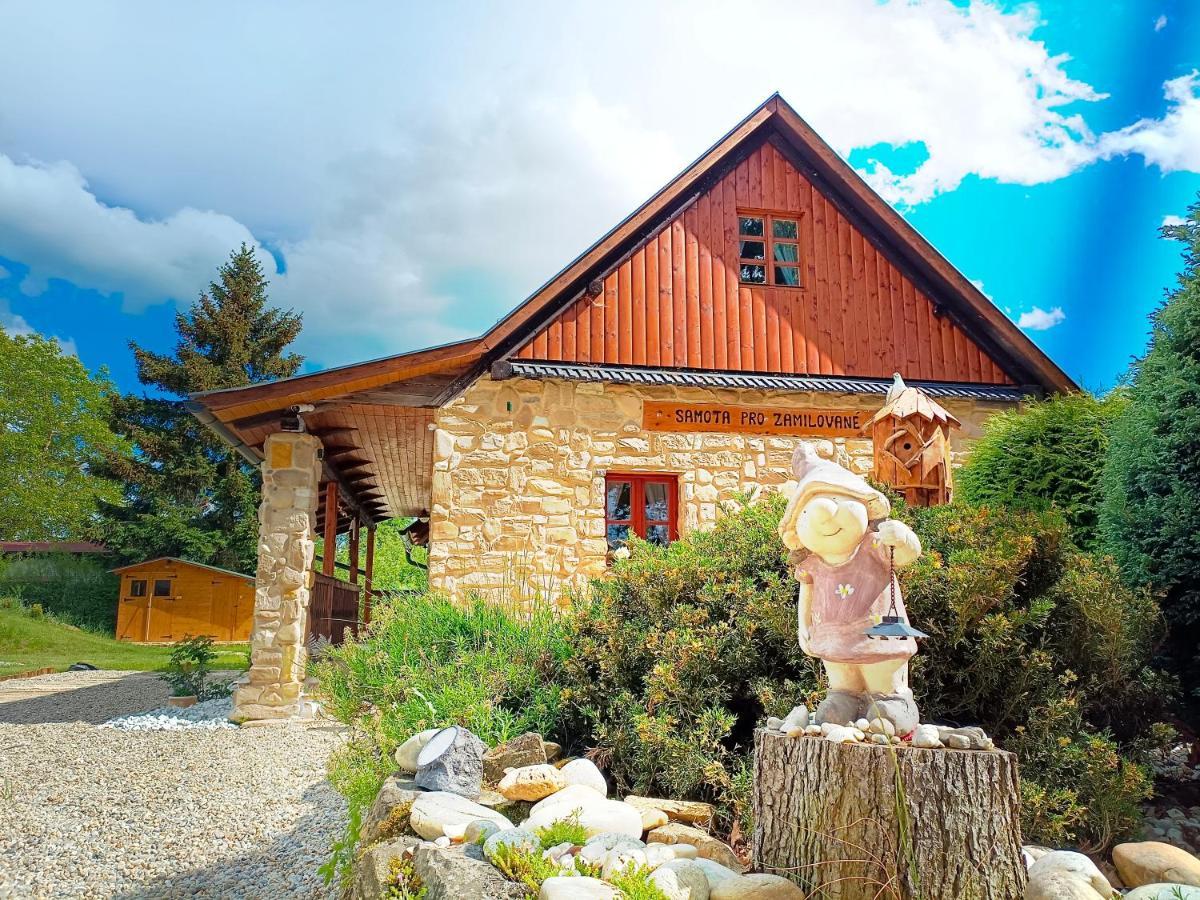 Chalet D' Amour Kamenný Újezd エクステリア 写真