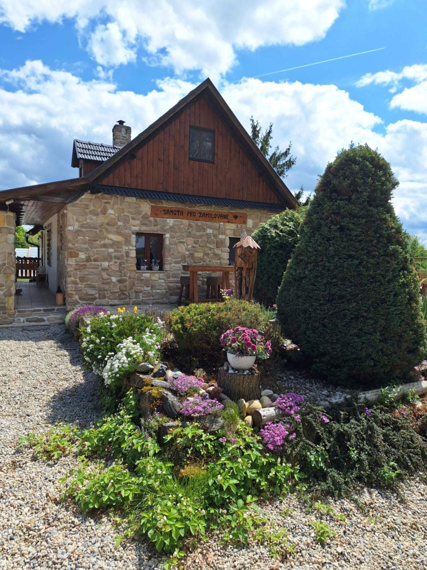 Chalet D' Amour Kamenný Újezd エクステリア 写真